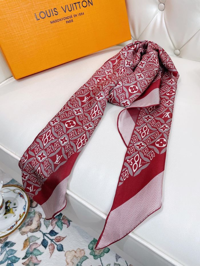 Louis Vuitton Scarf LVS00021